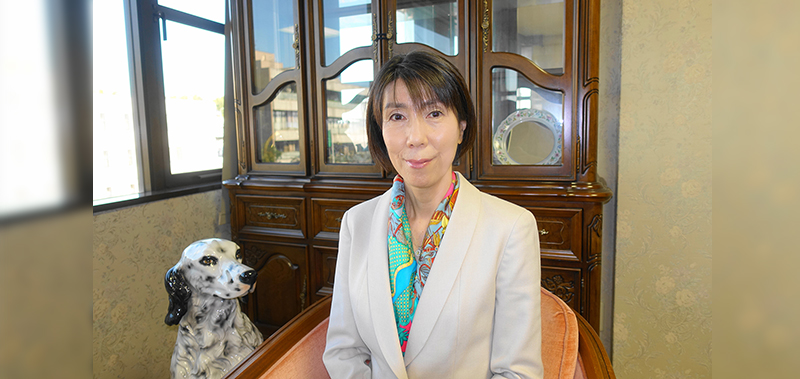 楠本充美 氏